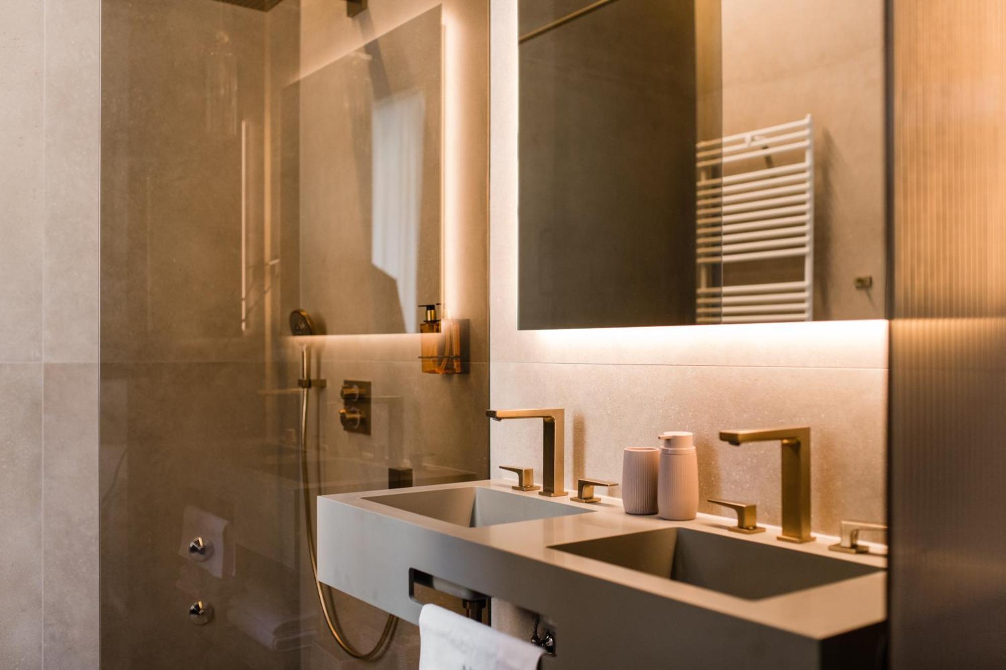 Boutique Hotel Hoh Загреб Екстериор снимка